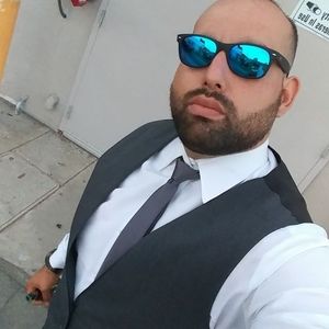 Meet your Posher, Aurelio